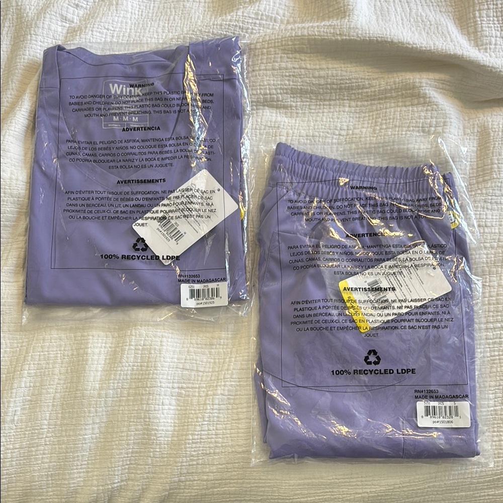 Wink Scrubs Iris Boundless Scrub Set